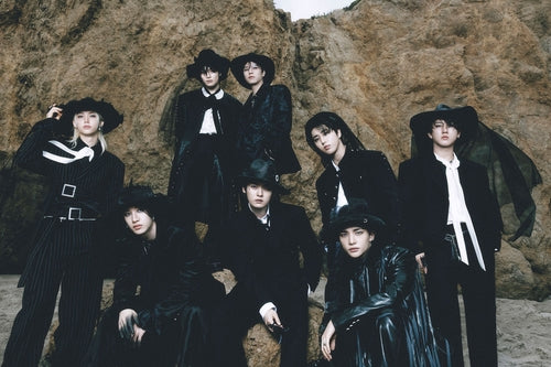 Stray Kids