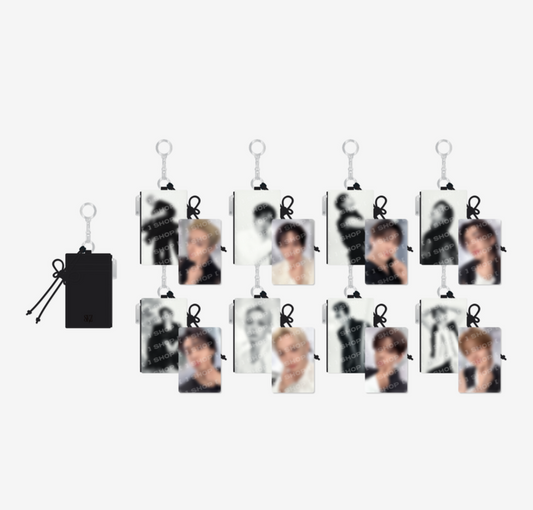 STRAY KIDS [RUN IT] - CARD HOLDER KEYRING